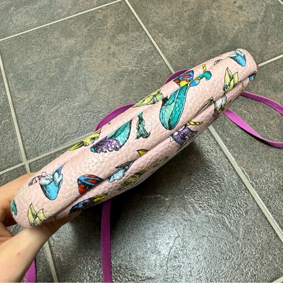 Disney Parks Princess Shoes Tablet iPad Kindle Case Bag Shoulder Strap Purse - Picture 3 of 14